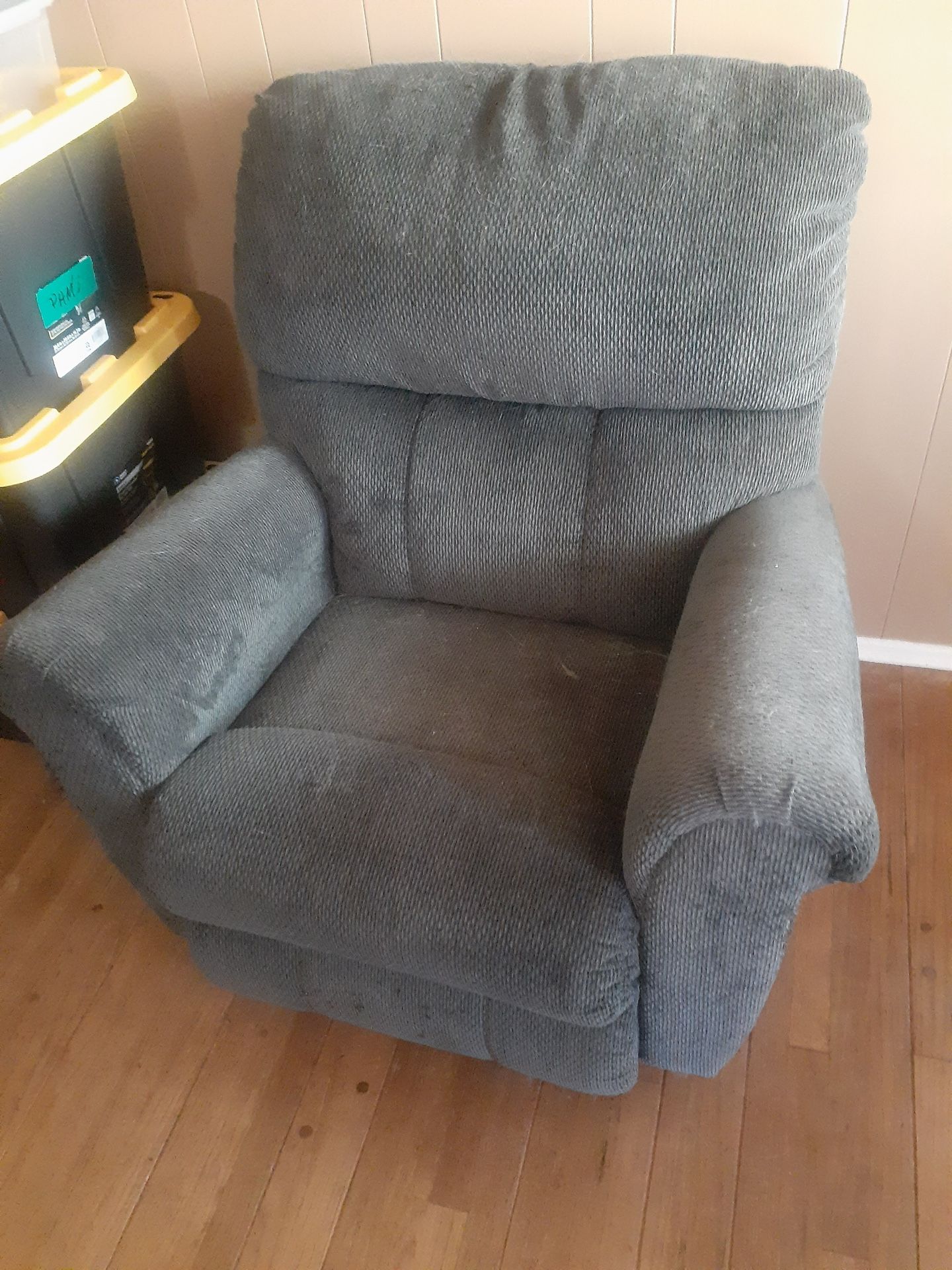 Recliner Chair
