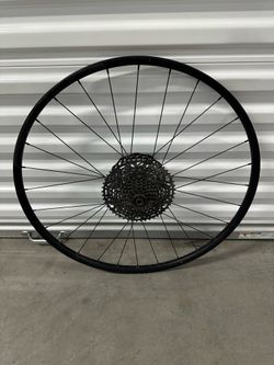 Disc Brake Bike Wheel (29" / 700c) 10 speed Cassette