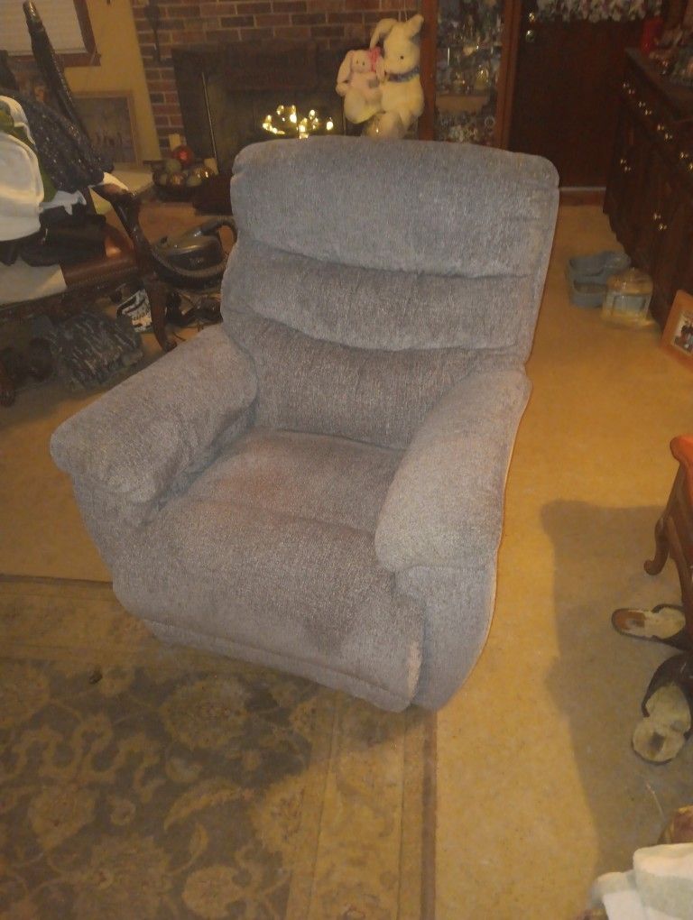 Lazy Boy Recliner