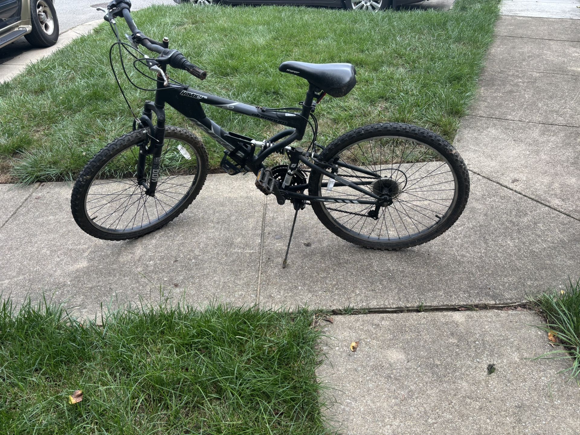 🚲 2 Mountain Bikes – Both for $65! (Roadmaster & Mongoose – 26”)