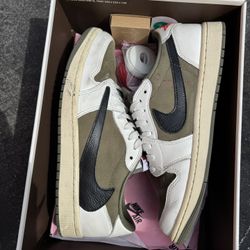 Travis Scott Jordan 1 Low Medium Olive Sz 10