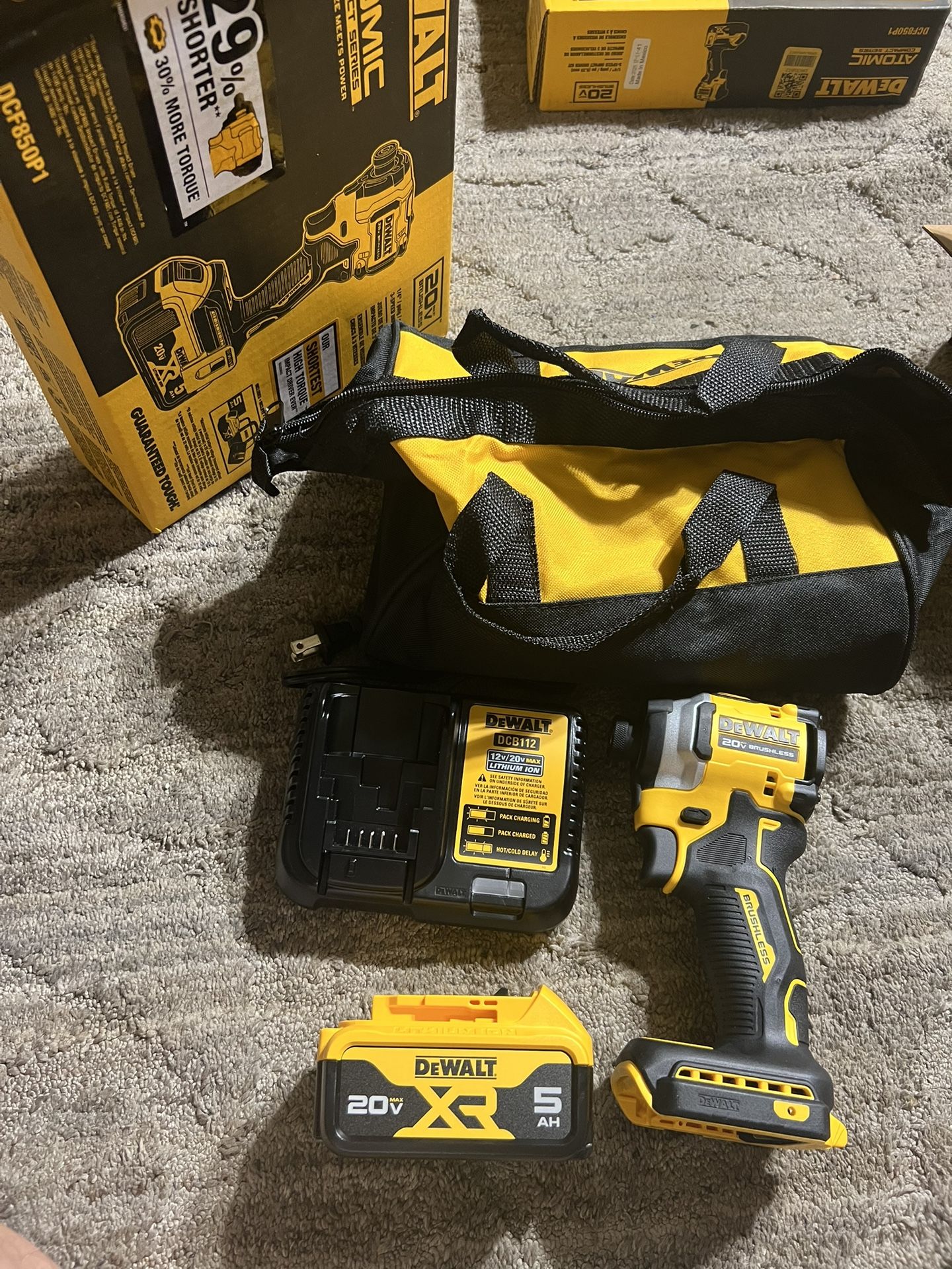 Dewalt Atomic M20 Kit 