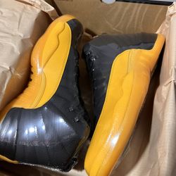 Jordan 12 University Gold Size 12 NEW