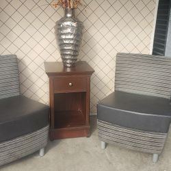 Lobby Style Chairs 