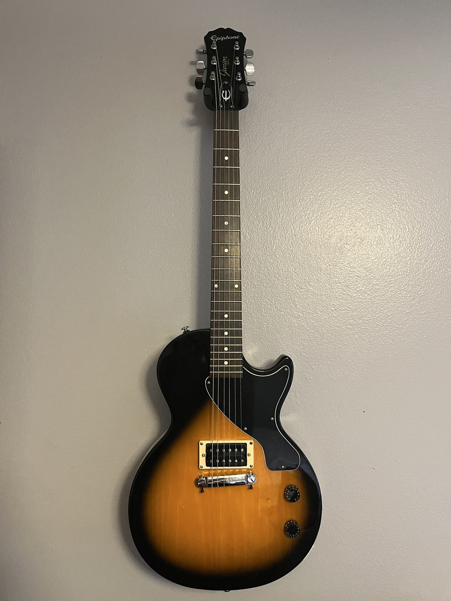 Epiphone Les Paul Junior Electric Guitar