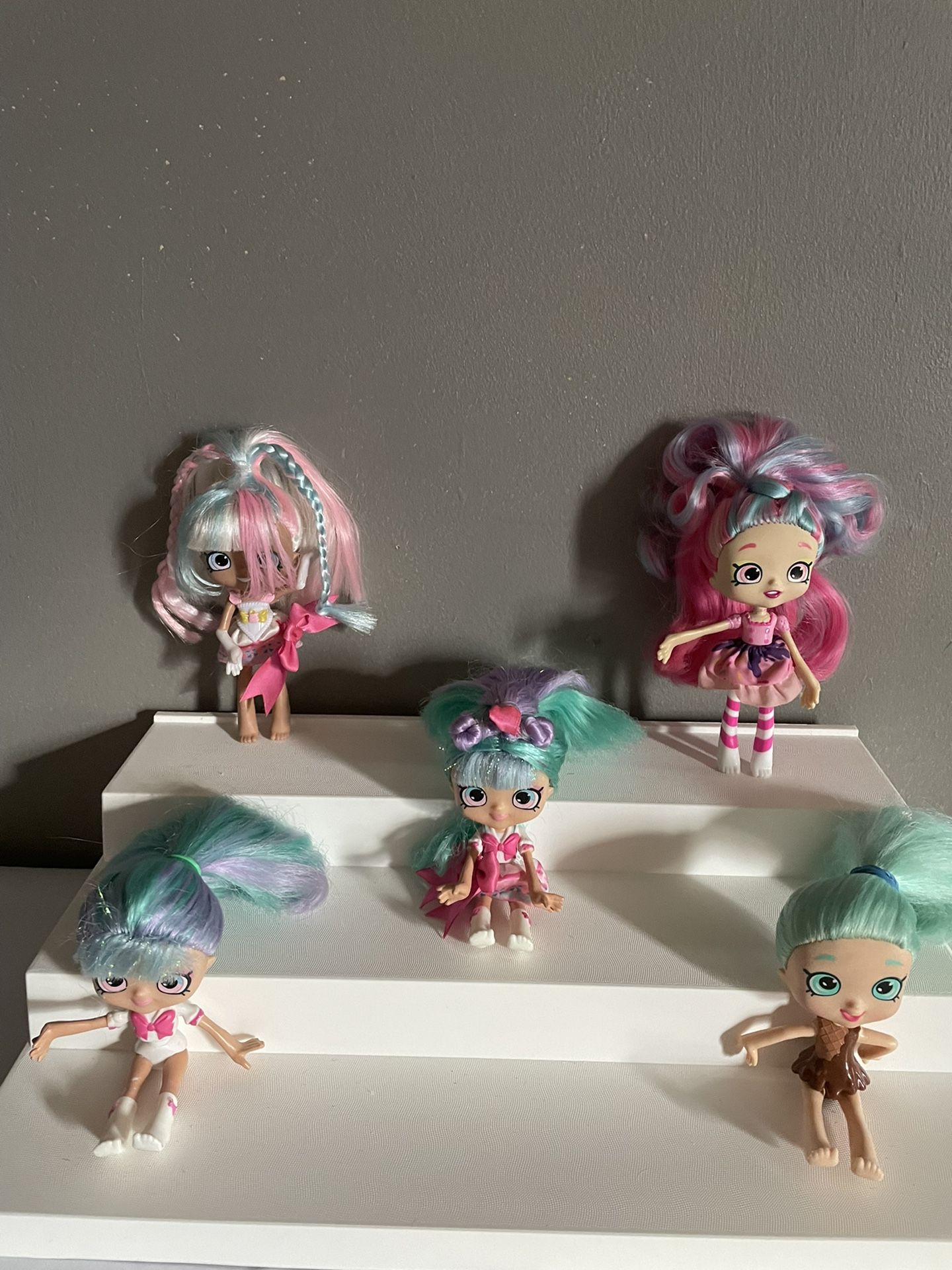 5 Shoppie Shopkins Dolls Hair Washed & Restyled 
