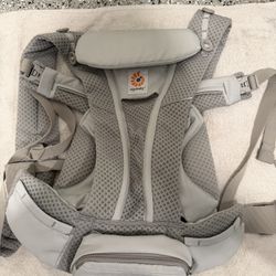 Ergo Omni Breeze Baby Carrier Light Grey