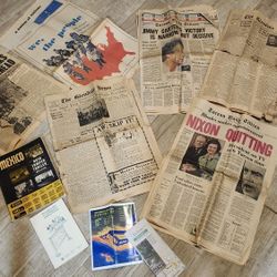 Vtg Newspapers 