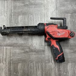 Milwaukee Caulk & Adhesive Gun W Battery *5078