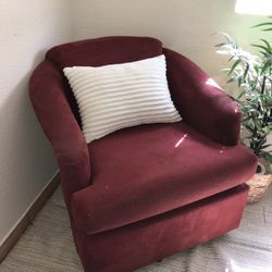 Swivel Barrel Chair