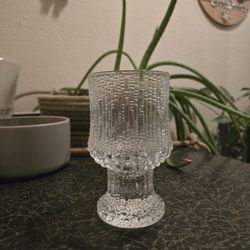 Iittala Ultima Thule Red Wine Glasses