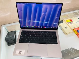MacBook Pro M2 pro 16GB RAM 512GB SSD