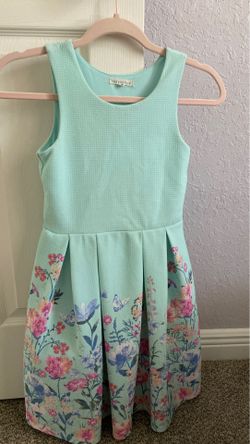Girls dress