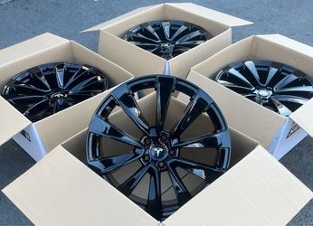 “22 Tesla model X Gloss black rims/wheels (Exchange available)