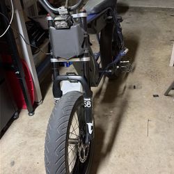 Super 73 Zx Akez Model