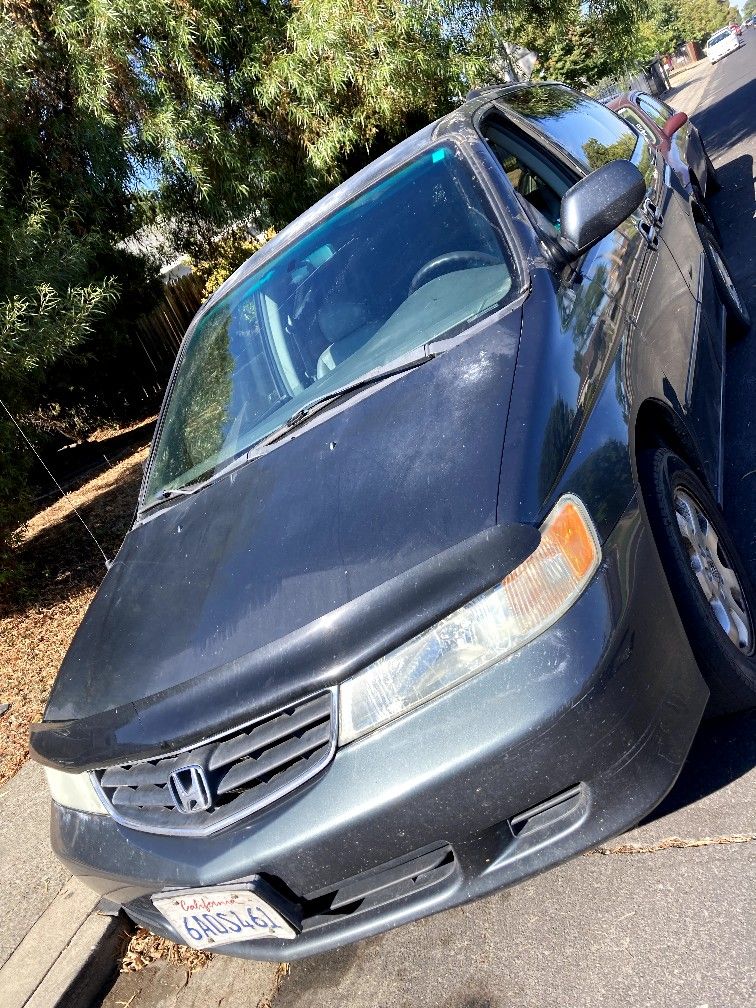 2004 Honda Odyssey