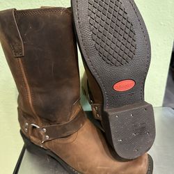 Botas Durango Sz  11 EE