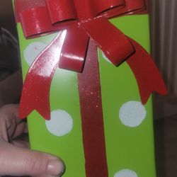 Christmas Tin