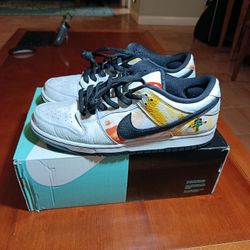 Nike SB Dunk Low Pro QS RayGun