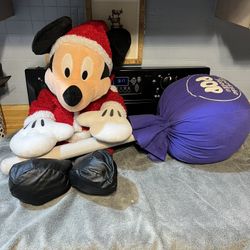 Plush Santa Mickey With Large Tootsie Roll Pop Vintage