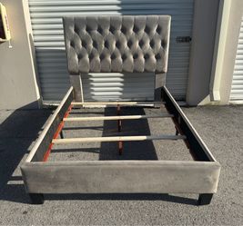 Full Size Grey Tufted Upholstered Bed Frame
