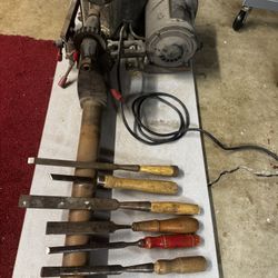 3/4 HP Wood Lethe W/ 6 Tools