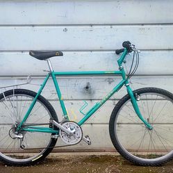 VINTAGE GARY FISHER MOUNTAIN BIKE