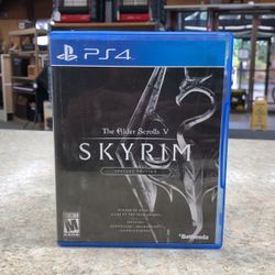 The Elder Scrolls V: Skyrim Special Edition PS4 Game 