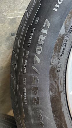 Selling my wheels and tires from a 2026 toyota tacoma sr5 $400