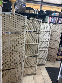 Woven Folding Room Dividers - 4-Panel Privacy Screens (Boho Style)