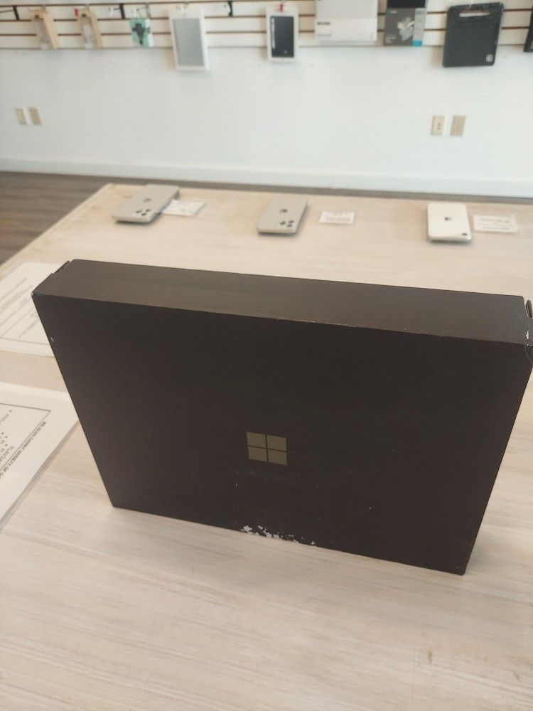 Microsoft Surface Pro 13 Inch With Copilot Snapdragon X Plus 16gb Ram 512gb Ssd Brand New - 5 Dollars Down No Credit!
