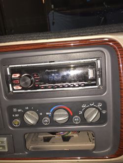 Pionner USB auxiliar radio not cd