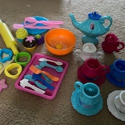 Tea Set And Baking Set 
