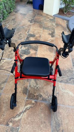 Drive Medical Rollator Walker with Seat
