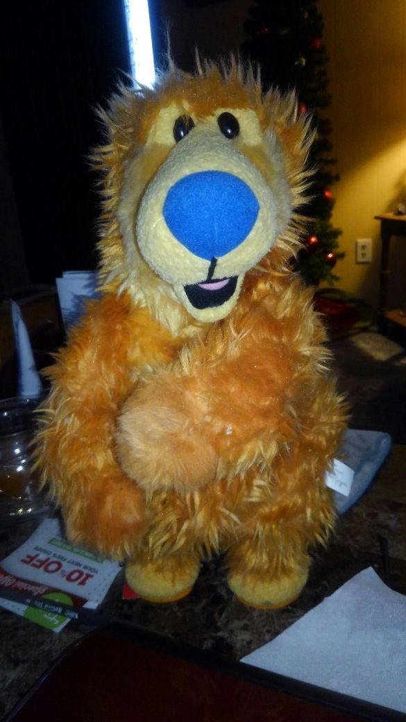 Singing Bear of Bear in the Blue House