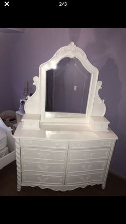 Dresser