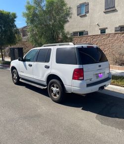 2005 Ford explorer