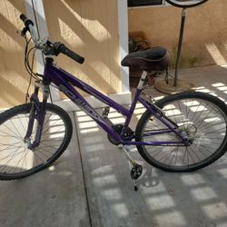 Schwinn Women's 26" Mountain/Pleasure Bike