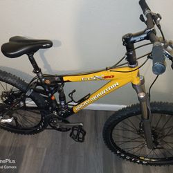 2003 Rocky Mountain Bike.