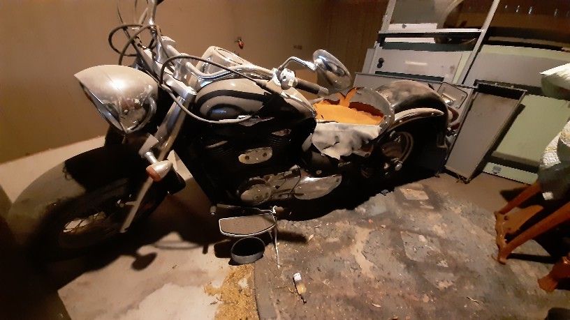 Photo Suzuki Boulevard