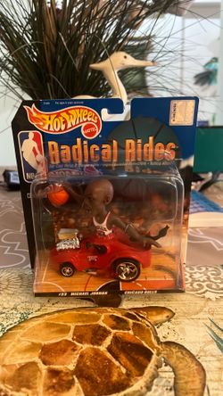 Michael Jordan Vintage 1998 Hot wheels Radical Ride/ New