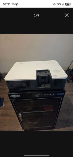 Casio Projector XJ-H2650