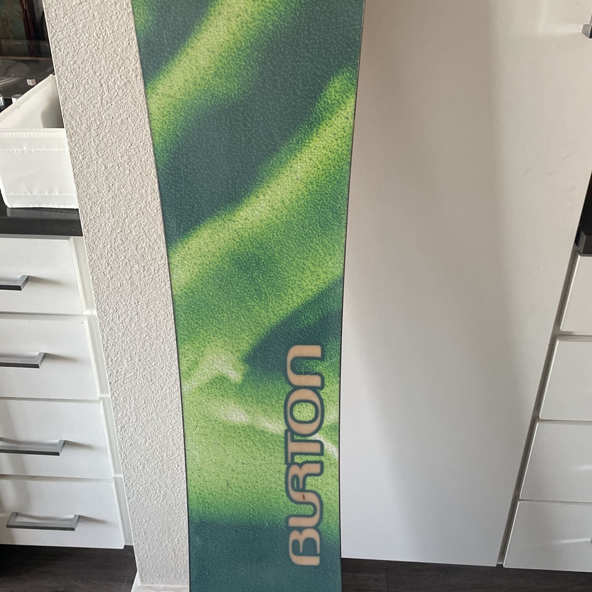 burton bear girl 2015 snowboard women Burton Feelgood 2015-2016 Women's Snowboard Re