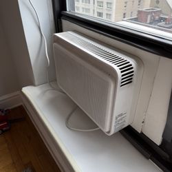 Windmill AC Unit (used) 8000 BTUs 