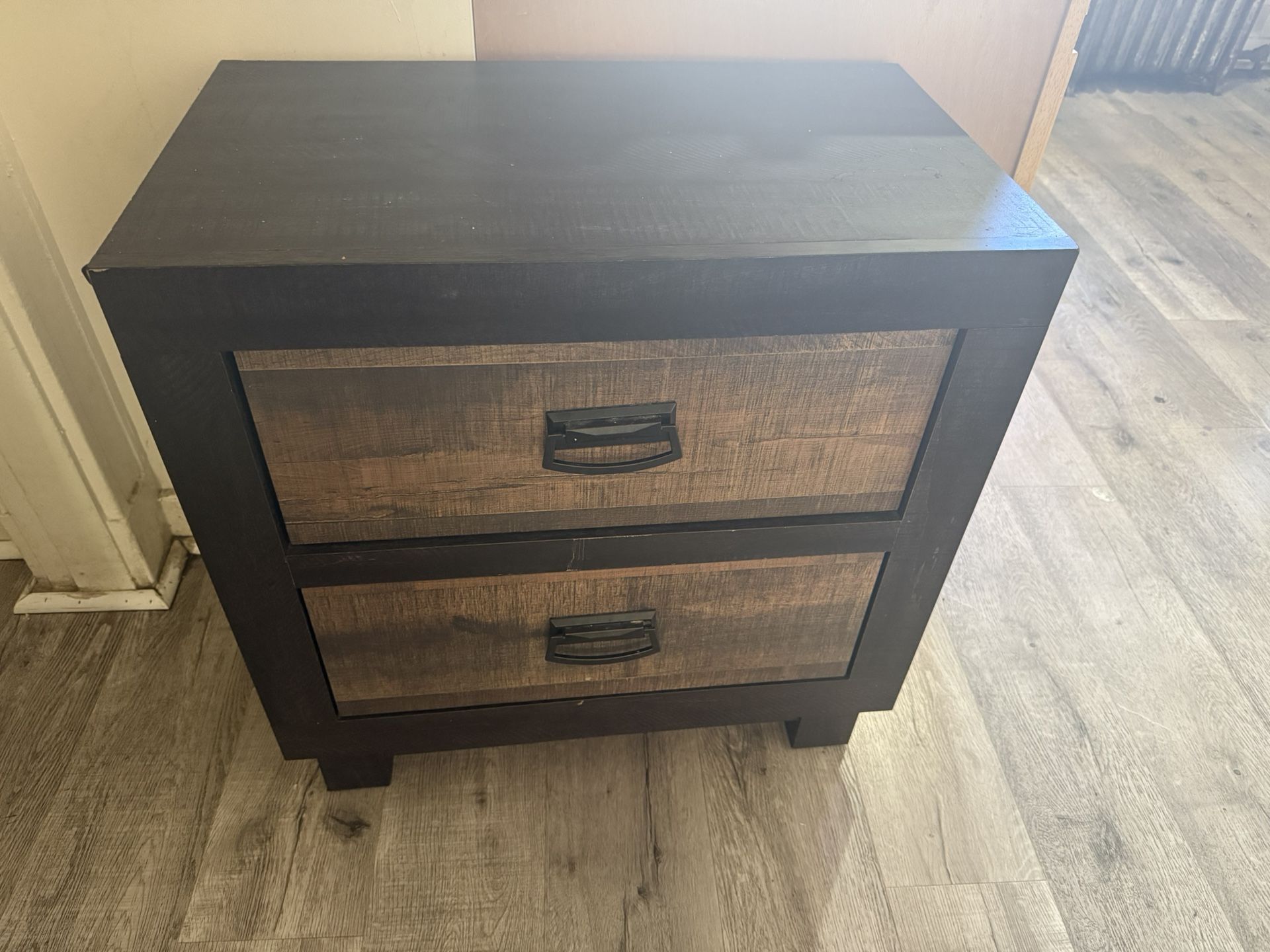  Stylish 2-drawer nightstand in great condition! Perfect for your bedroom or living space. Ready to go today — DM if interested!