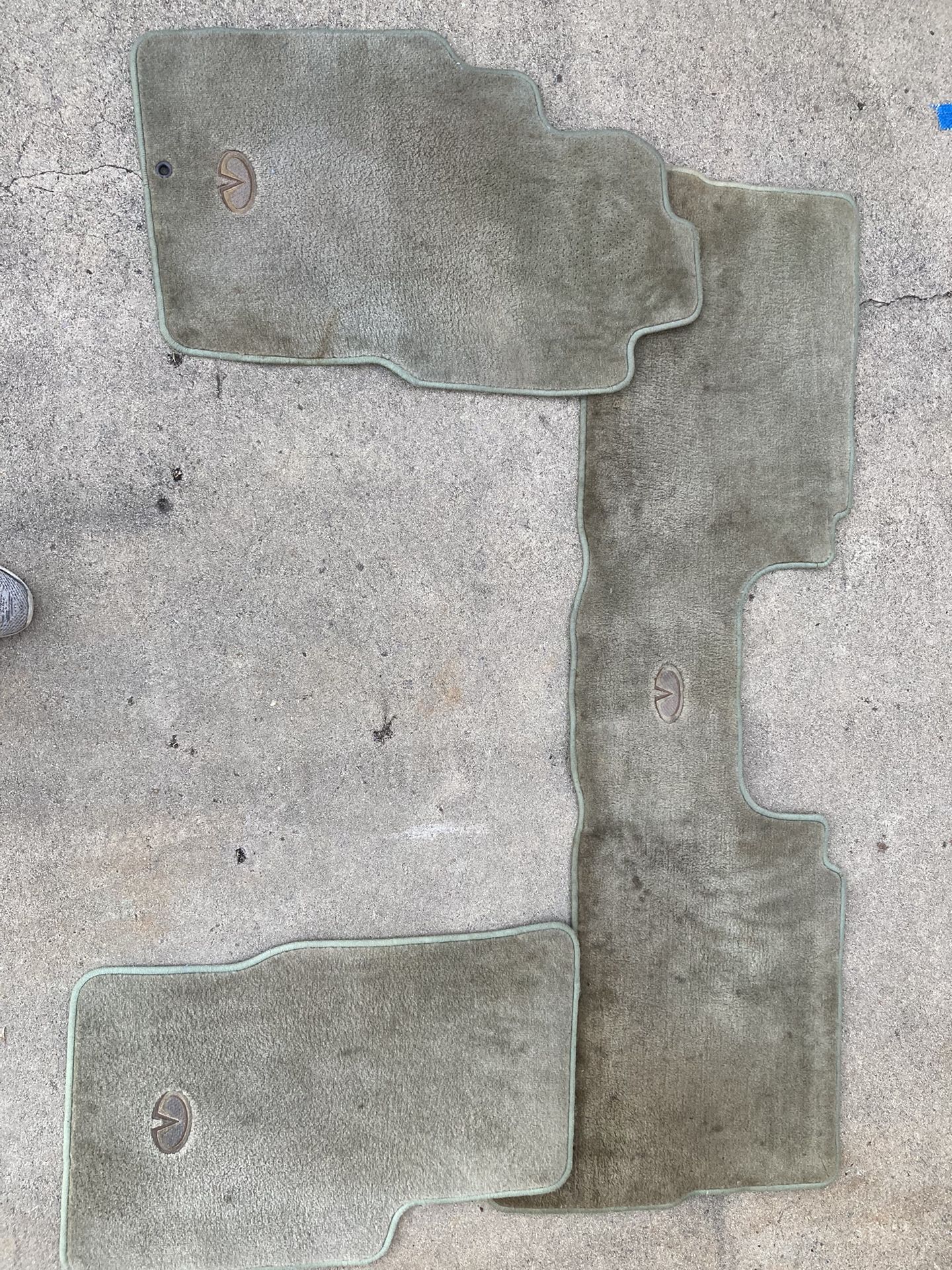 Car Mats Infinity Qx4