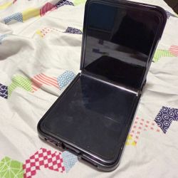 Fold phone