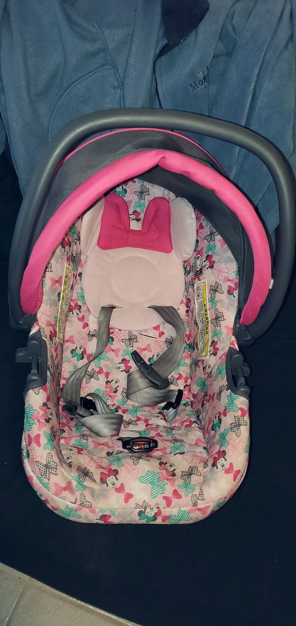Baby girl car seat with base