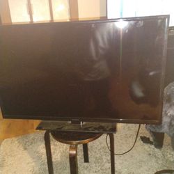 45 IN Samsung TV 