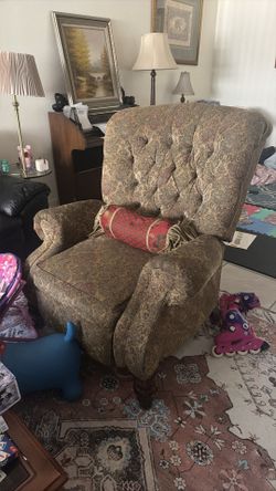Traditional Tapestry Sofa and Armchair Set